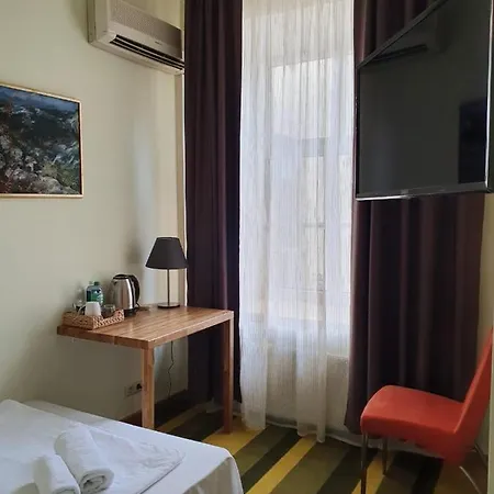 White Palace Hotel 3*