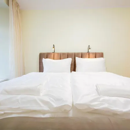 Hotel White Palace 3*