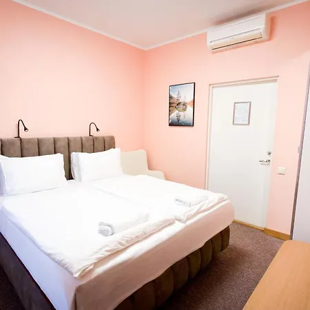 White Palace 3* Riga