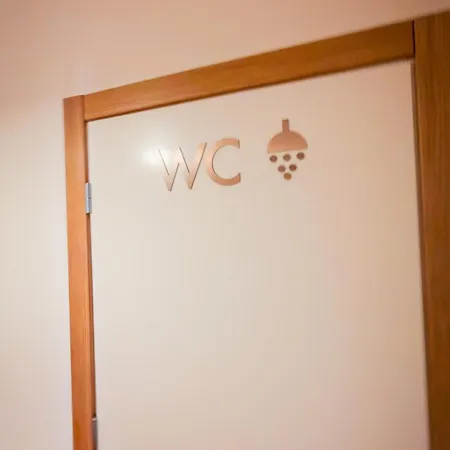 White Palace 3*